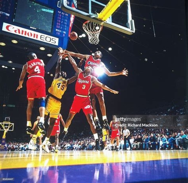 The Legendary A. C. Green: Unbeatable Defense And Unwavering Faith