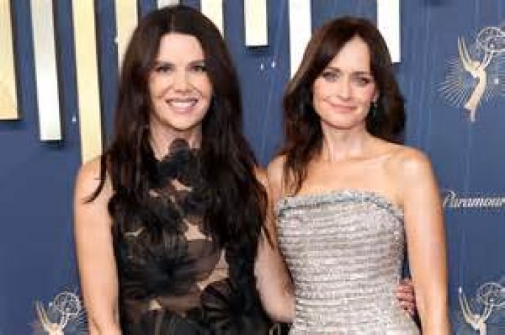 Alexis Bledel: Family Life, Relationships, And Personal Details