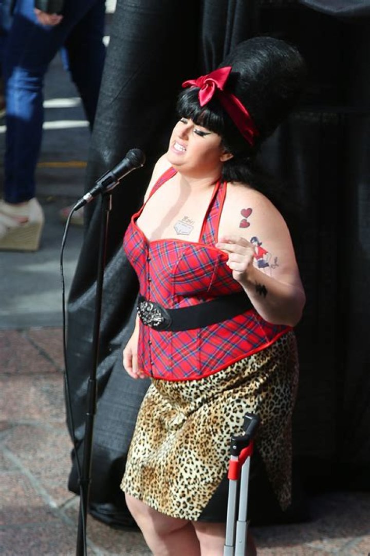 A Discourse On The Life And Body Image Of Amy Winehouse