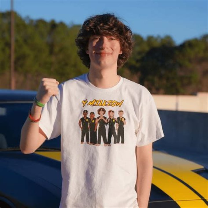 Baylen Levine: The Rising Star Of Social Media