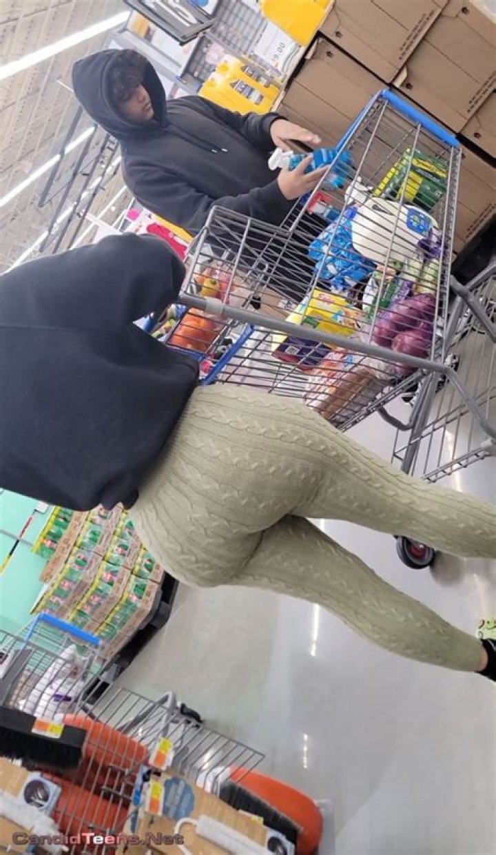 Captivating The Streets: The Allure Of Big Booty Candid Walking