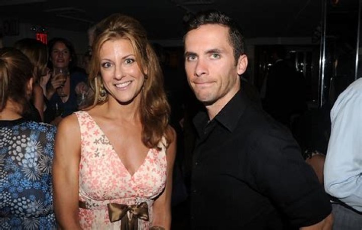 Uncovering The Truth About Bonnie Bernstein's Husband: An Investigative Dive