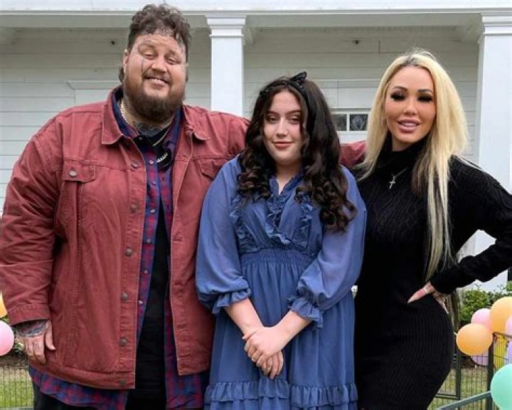 Bunnie XO's Daughter: A Glimpse Into Her Life And Legacy