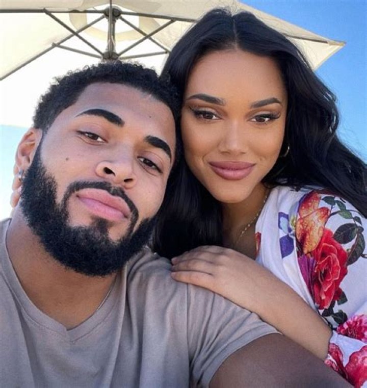 Exploring The Dynamic Duo: Cely And Johnny Lee