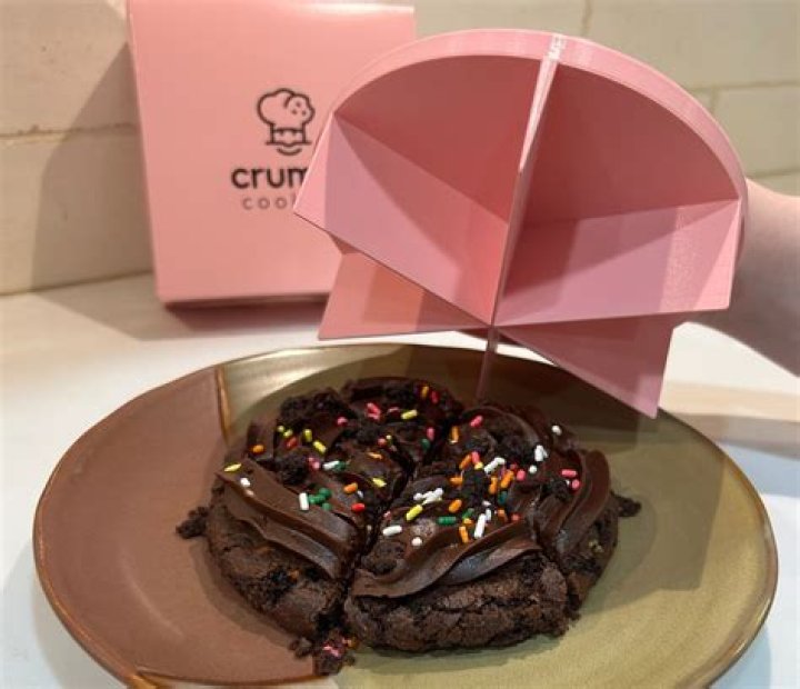 Transform Your Baking With The Innovative Crumbl Cutter