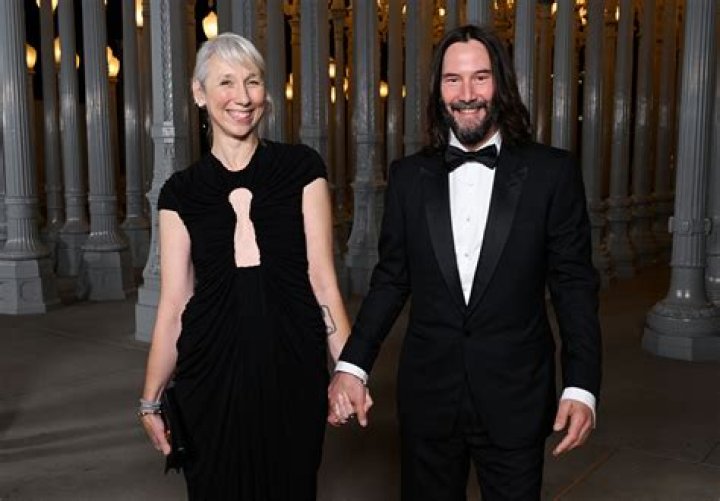 Discovering Keanu's Wife: A Journey Into The Life Of The Enigmatic Couple