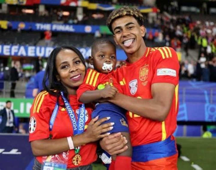 Exploring The Family Ties Of Lamine Yamal: Does He Have A Brother?