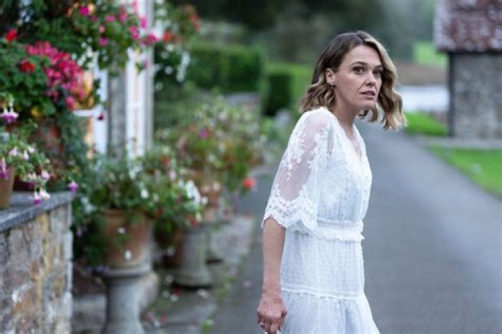 Does Sally Bretton Battle Cancer?