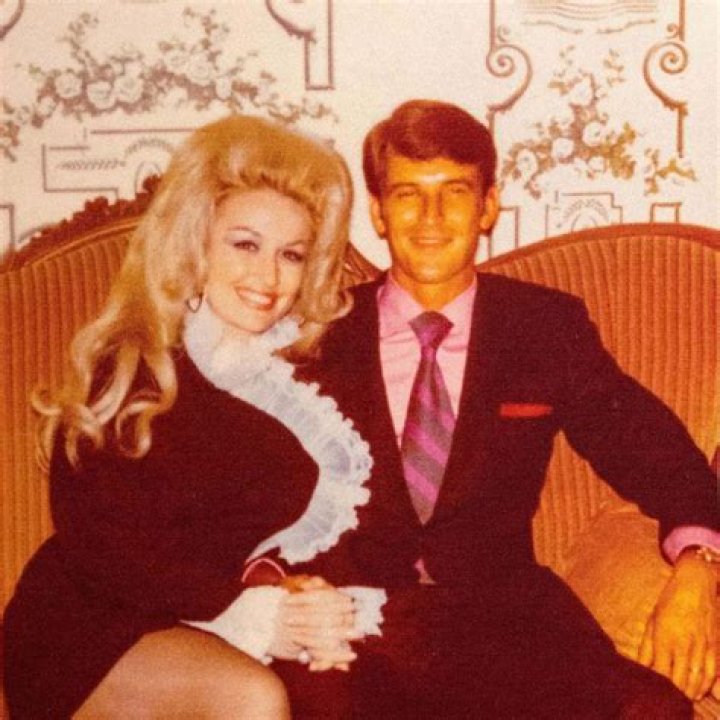 Uncovering The Life Of Dolly Parton's Husband, Carl Dean