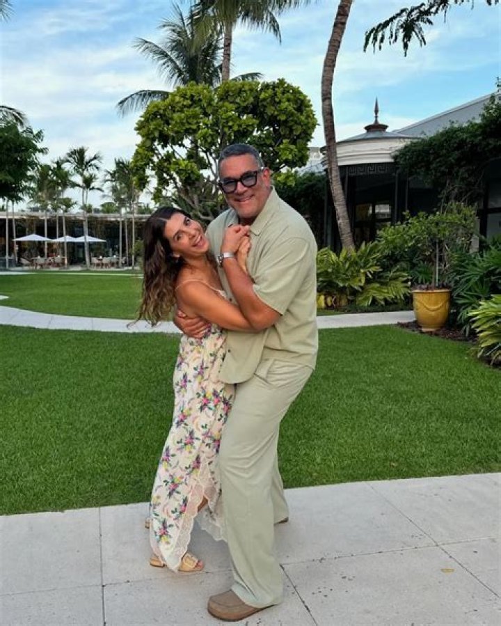 Exploring The Life Of Eduardo Santamarina's Wife: A Journey Of Love And Partnership
