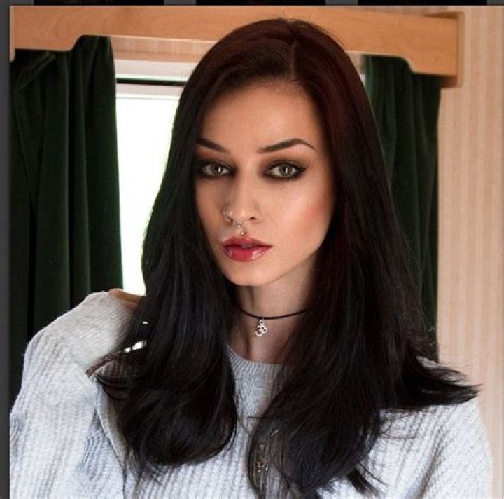 Discovering Felice Fawn 2023: A Journey Into The Life Of A Creative Icon