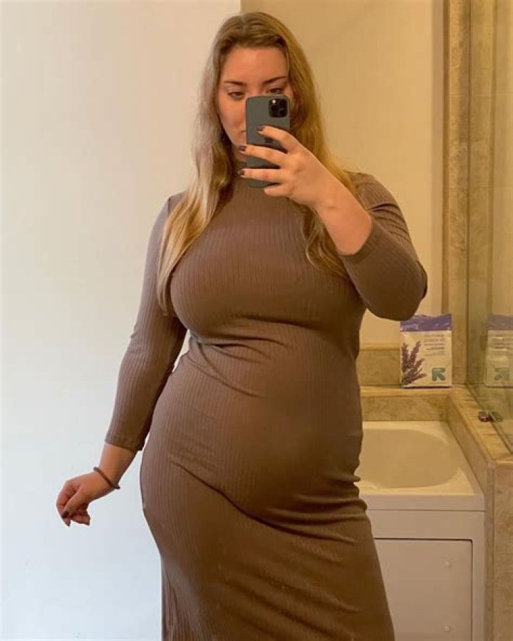 Exploring The Journey Of A Good Girl Growing Into A BBW Icon