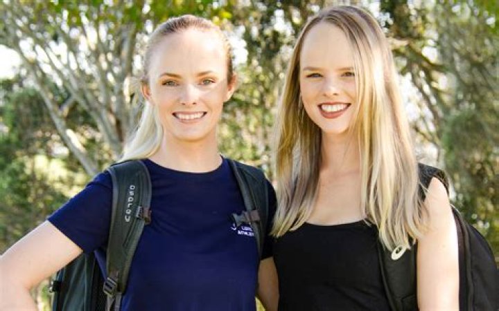 Unraveling The Bond Of Hannah And Sarah: A Tale Of Friendship And Growth