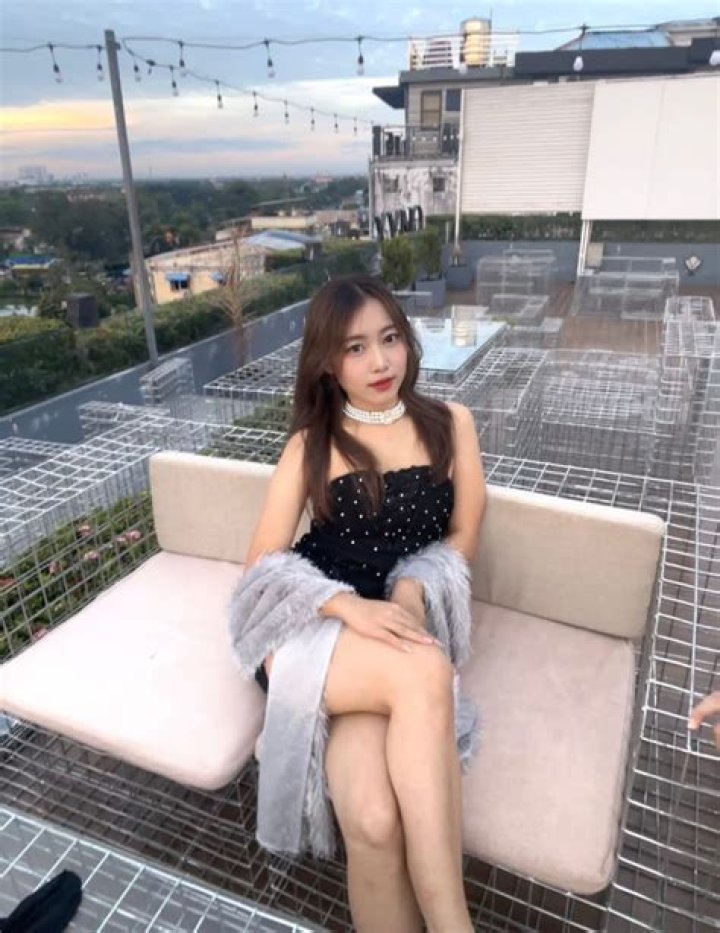 Unveiling The Mystique Of Hmue Hmue