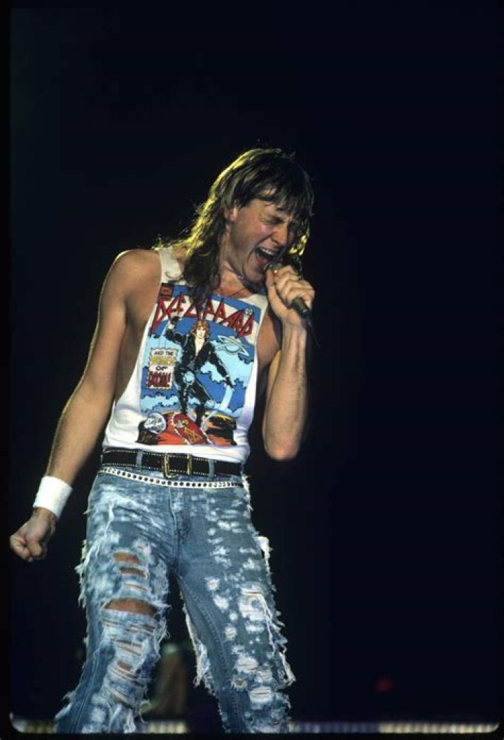 You'll Be Astonished By Joe Elliott's True Height