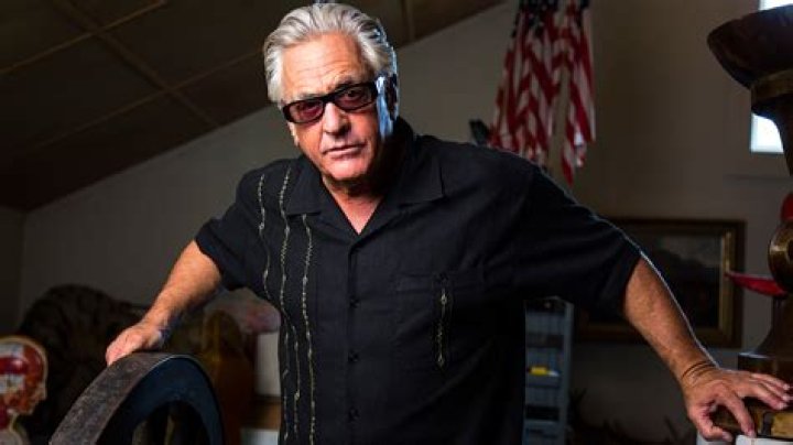 Unraveling The Mystery: Is Barry From Storage Wars Still Alive?