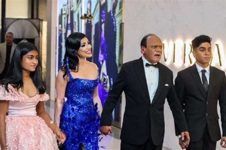 Unraveling The Mystery: Is Helen Reddy's Daughter Still Alive?