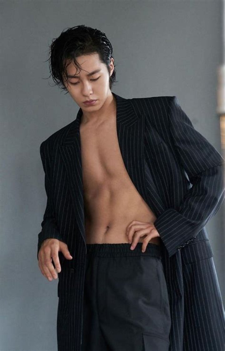 Discovering Jae-Wook Lee: The Rising Star Of Korean Entertainment
