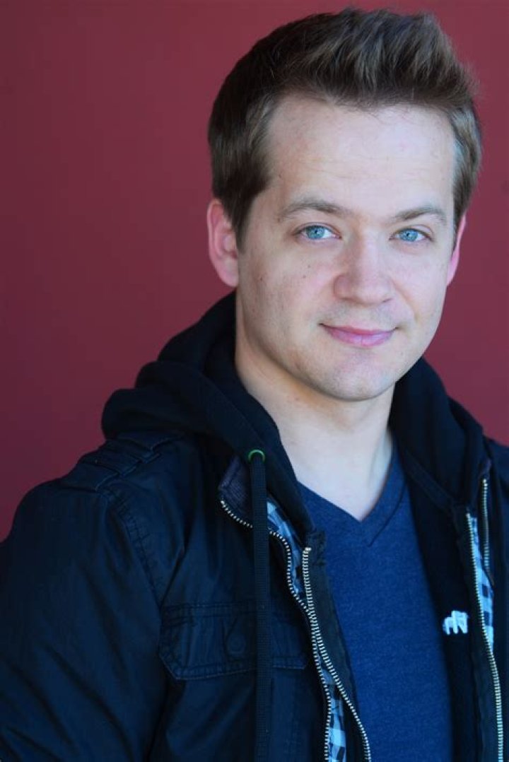 Exploring The Life And Career Of Jason Earles