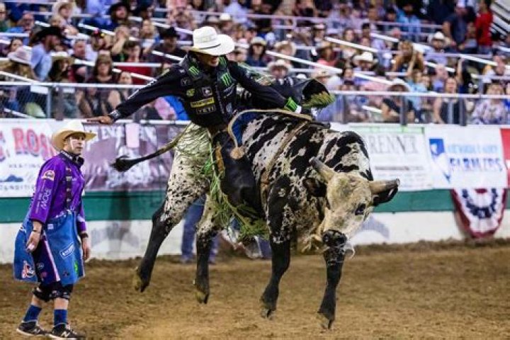 JB Mauney's Record-Breaking Rodeo Journey