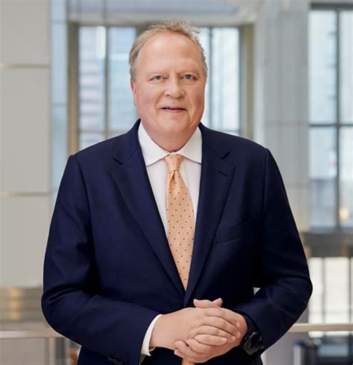 A Deep Dive Into The Wealth Of Jon R. Moeller: Uncovering His Net Worth