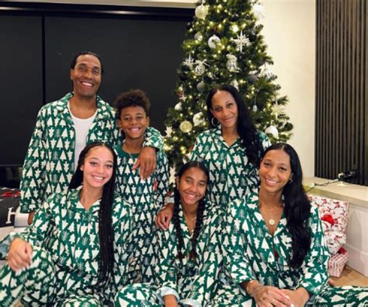 Expert Insights From Kaci Houshmandzadeh: A Leader In SEO