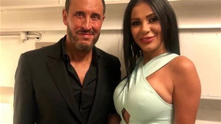 Unveiling The Marriage Of Kadhim Al Sahir: His Wife Revealed