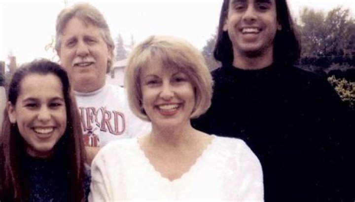 Unraveling The Lives Of Laci Peterson's Siblings