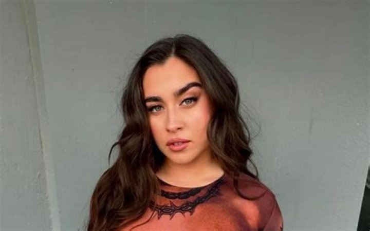 Exploring The Dynamic Duo: Lauren Jauregui And Sasha Mallory