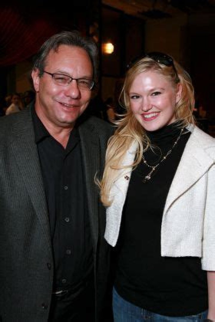 Lewis Black's Wife: A Closer Look At His Relationship
