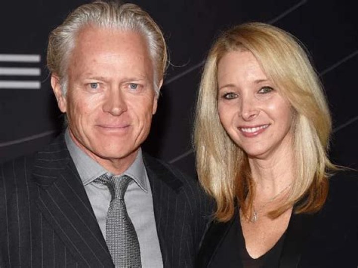 The Complete Guide To Lisa Kudrow's Son's Age: Everything You Need To Know