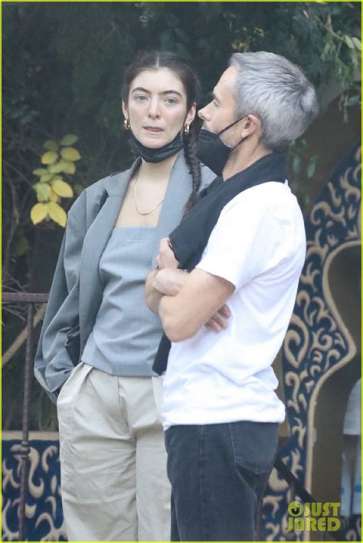 Lorde's Romantic Journey: Who Is Her Boyfriend In 2024?