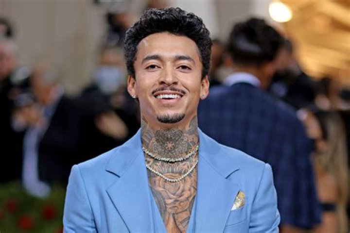 Unveiling The Wealth Of A Skateboarding Prodigy: Nyjah Huston Net Worth