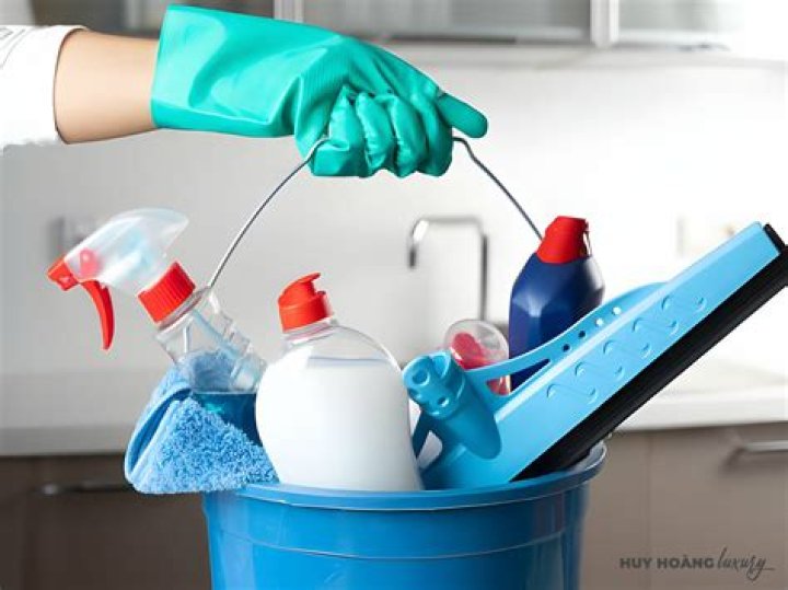 Parisian Cleaners In Teaneck: Your Cleaning Solution