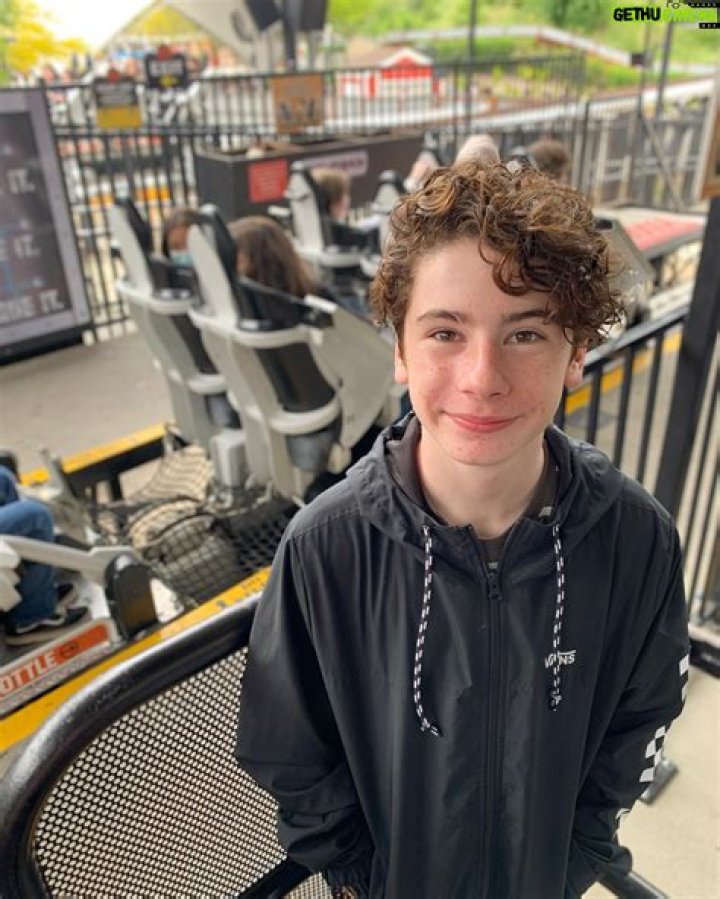 Paxton Booth Instagram: A Closer Look At His Inspiring Feed