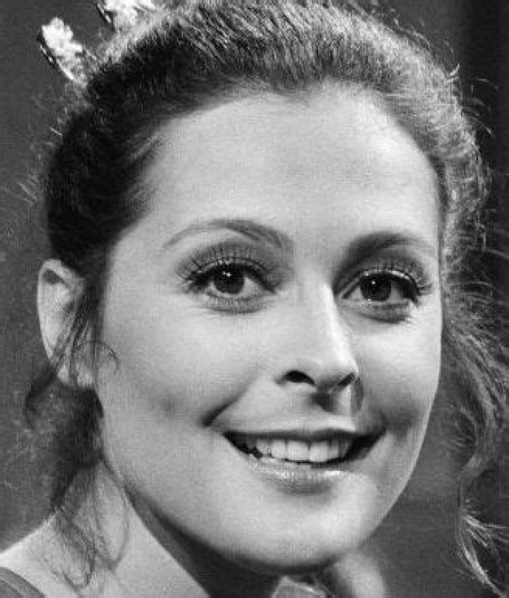 Exploring The Allure Of Rana Jo Platz: A Cultural Jewel