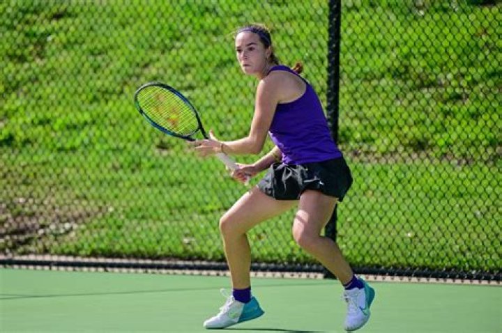 Raquel Pedraza: A Rising Star In The Tennis World