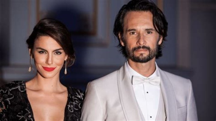 Exploring The Intriguing World Of Rodrigo Santoro's Relationships