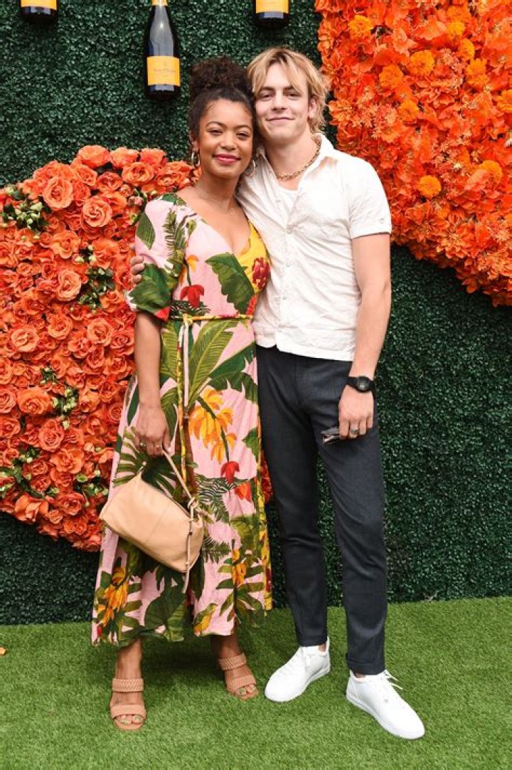 Understanding The Ross Lynch And Jaz Sinclair Breakup: What Went Wrong?