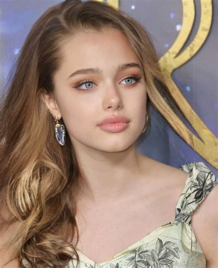 Shiloh Jolie: A Glimpse Into The Life Of Angelina Jolie's Remarkable Daughter