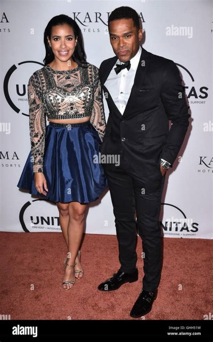 Unveiling The Life Of Singer Maxwell's Wife: A Journey Beyond The Spotlight