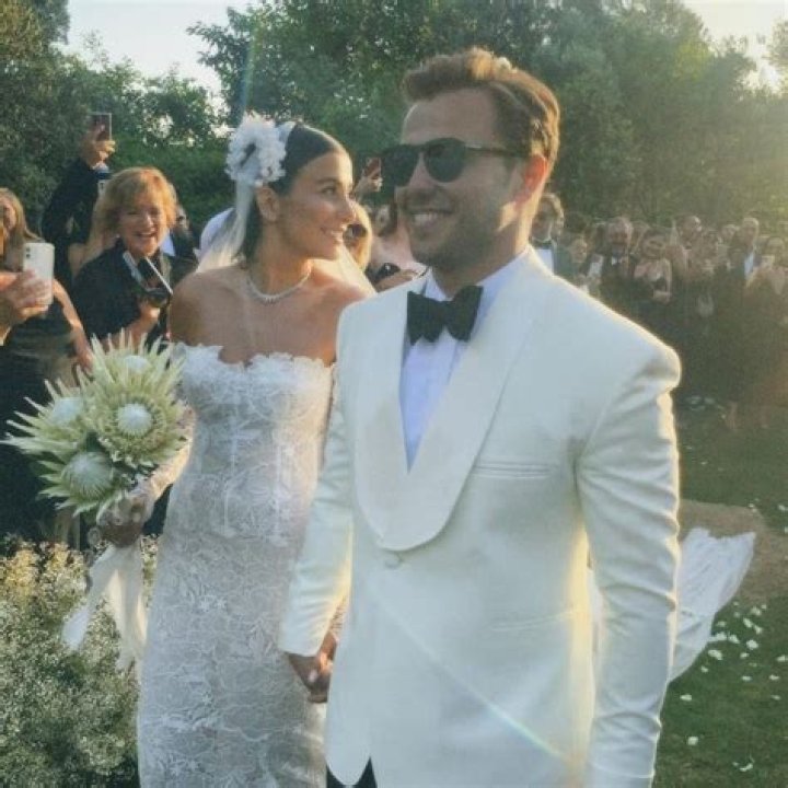 Tolga Mendi's Wife: Unveiling The Mystery Behind Her Name