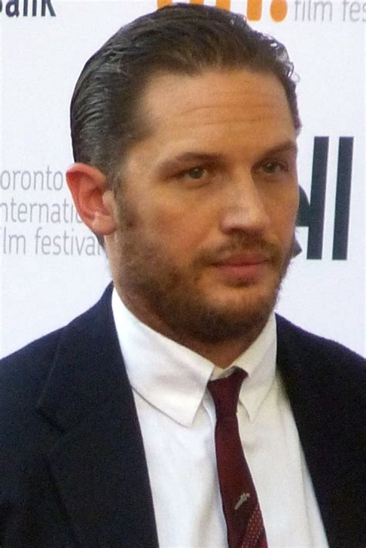 Exploring The Fascinating Life Of Tom Hardy: A Look At His Height