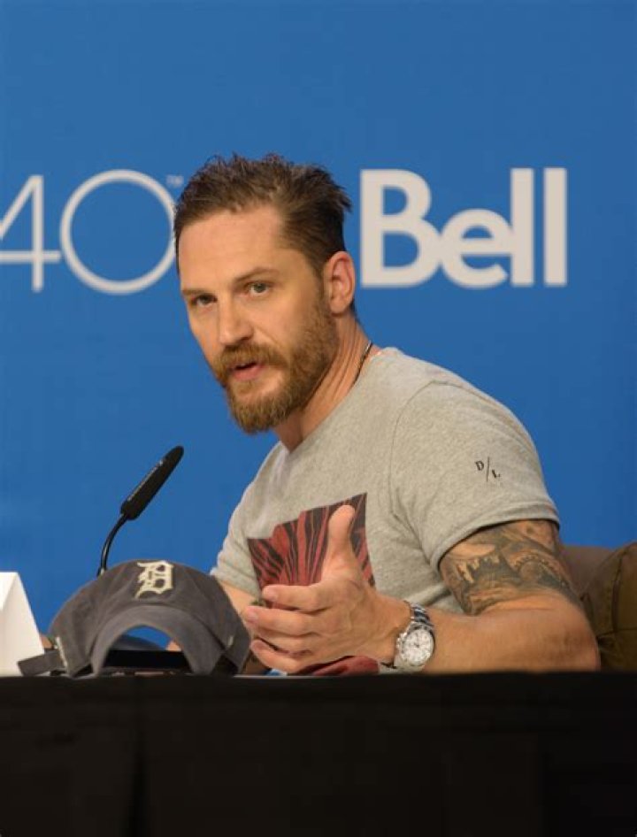 Tom Hardy's Sexuality: A Deep Dive Into The Enigmatic Actor's Personal Life