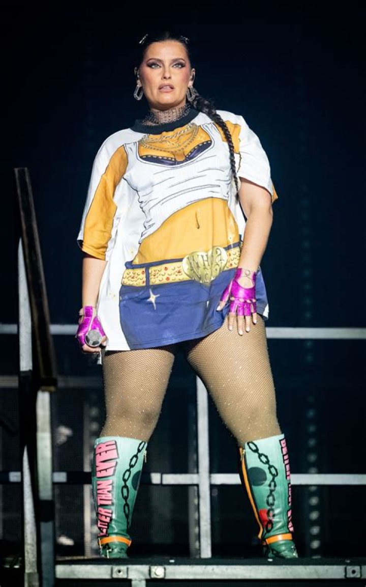 Uncovering The Journey: Nelly Furtado's Weight Transformation