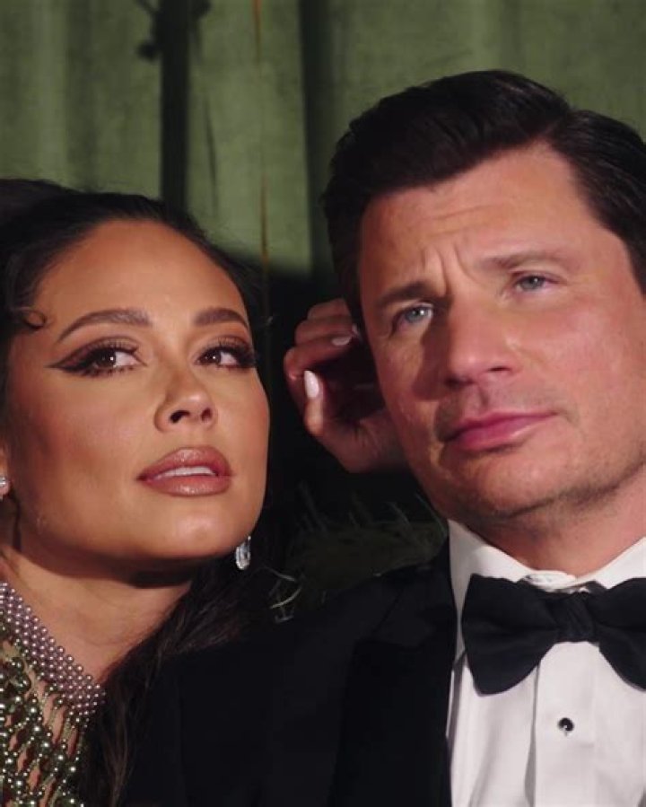 Unraveling Vanessa Marano's Relationships: A Journey Through Love And Friendship