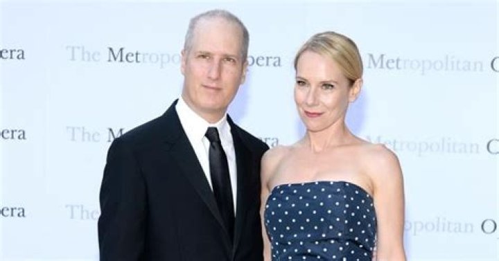 Unveiling The Mystery: Who Is Amy Ryan Married To?