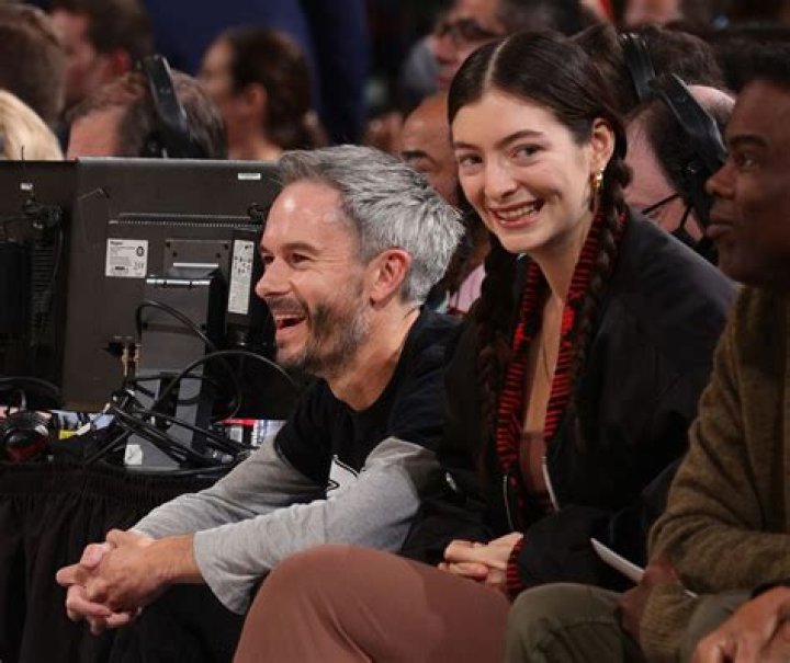 Unraveling The Mystery: Who Is Lorde Married To?