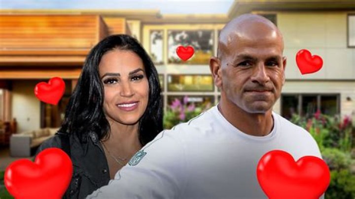 Robert Saleh's Wife: Unraveling The Truth