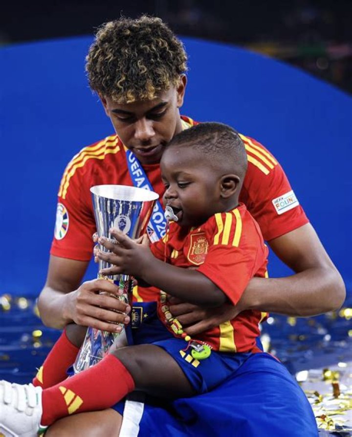 Unveiling The Legacy Of Yamal Brother